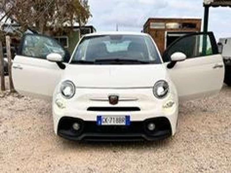 Usata Abarth 595 144 CV (105 kW) 2022 Bianco Utilitaria