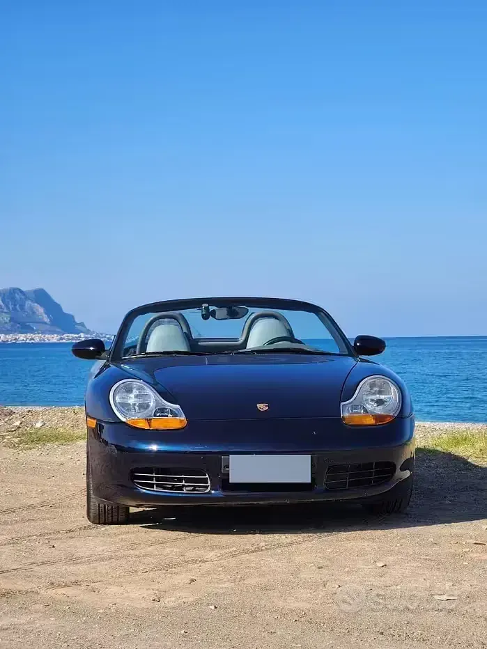 Usata Porsche Boxster 204 CV (150 kW) 1997 Bluazzurro Cabrio