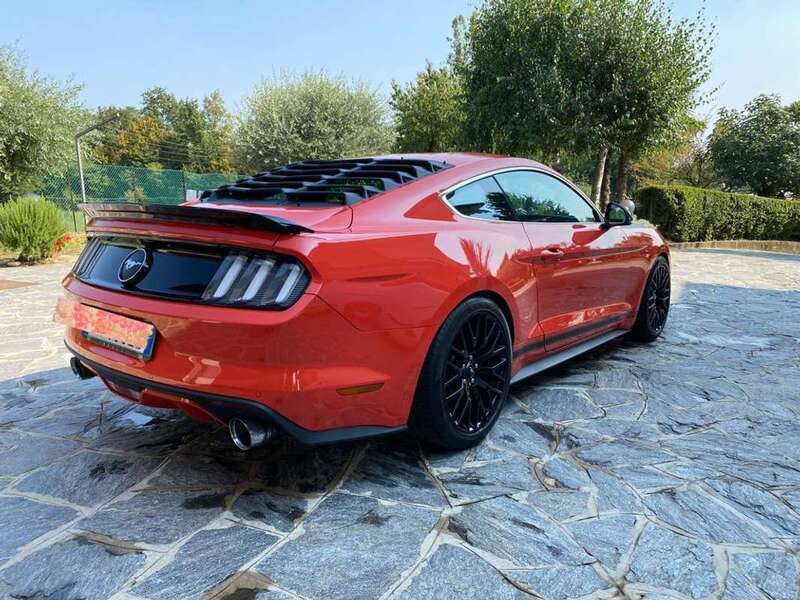 Usato 2015 Ford Mustang 2.3 Benzin 317 CV (28.000 €)