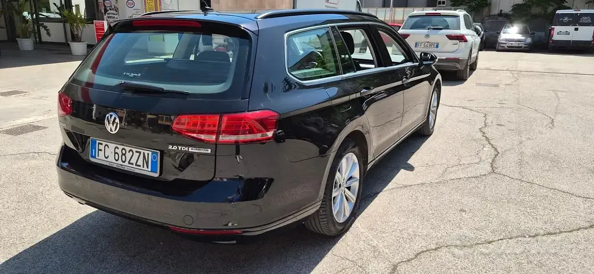 Usata VW Passat 150 CV (110 kW) 2016 Nero Station wagon