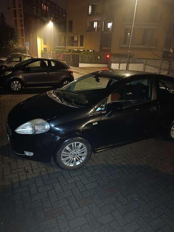 Occasion Fiat Grande Punto 75 ch (55 kW) 2007 Citadine