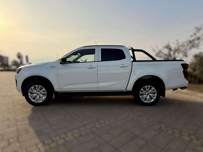 Nuova Isuzu D-Max 165 CV (121 kW) 2026 Bianco Pick-up