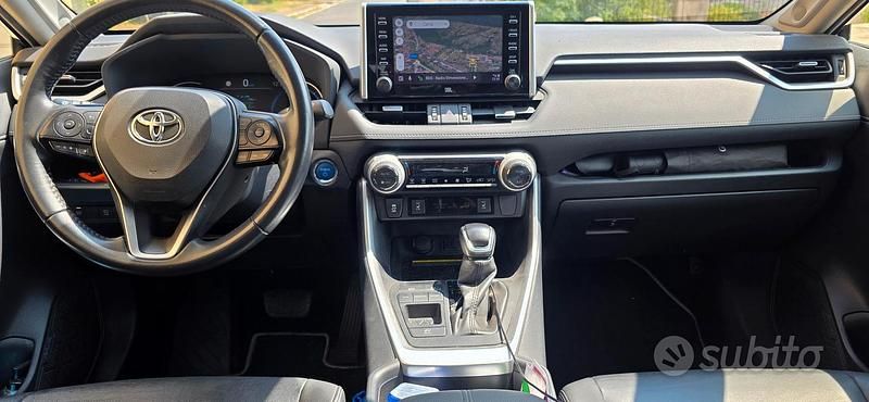 Usata Toyota RAV4 Hybrid 155 CV (114 kW) 2019 SUV