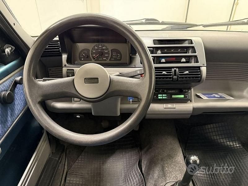 Second-hand Fiat Cinquecento 39 CP (28 kW) 1996 Albastru Hatchback