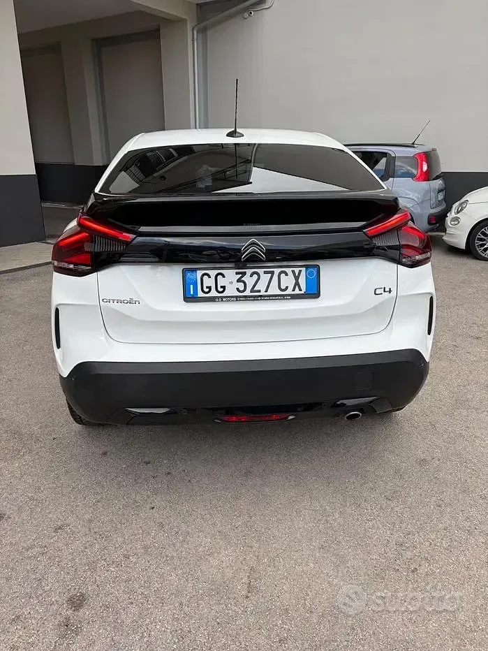 Usata Citroën C4 Shine 131 CV (96 kW) 2021 Bianco Berlina