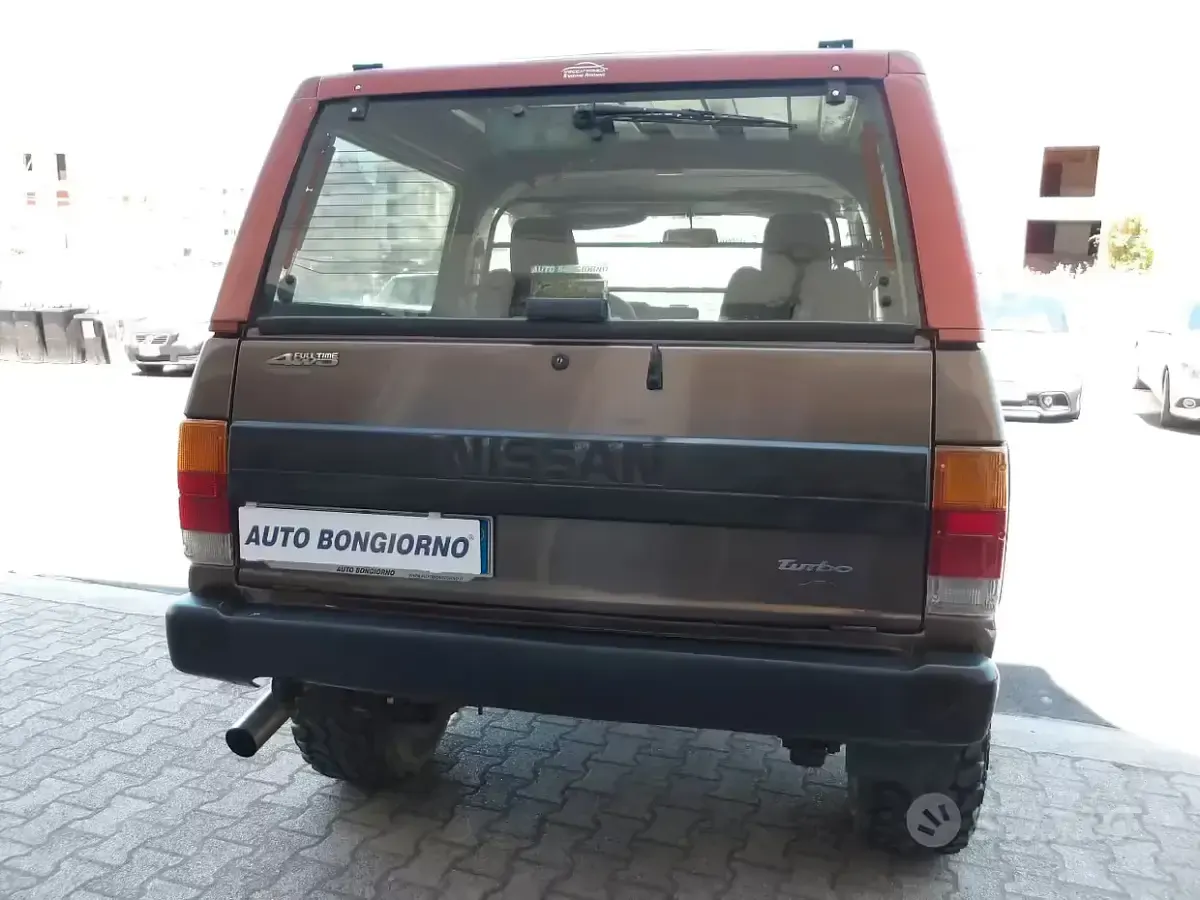 Usata Nissan Patrol 114 CV (83 kW) 1992 Grigio SUV