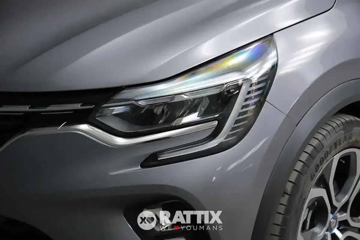 Usata Renault Captur Initiale Paris 92 CV (67 kW) 2020 Grigio SUV