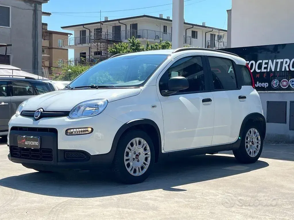 Usata Fiat Panda S 69 CV (50 kW) 2024 Bianco Utilitaria