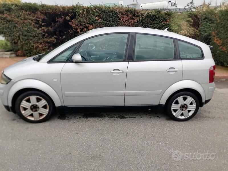 Usato 2005 Audi A2 1.4 Diesel 90 CV (1.990 €)