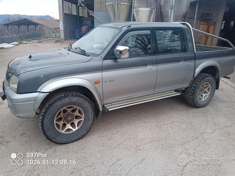 Usata Mitsubishi L200 2002 Pick-up