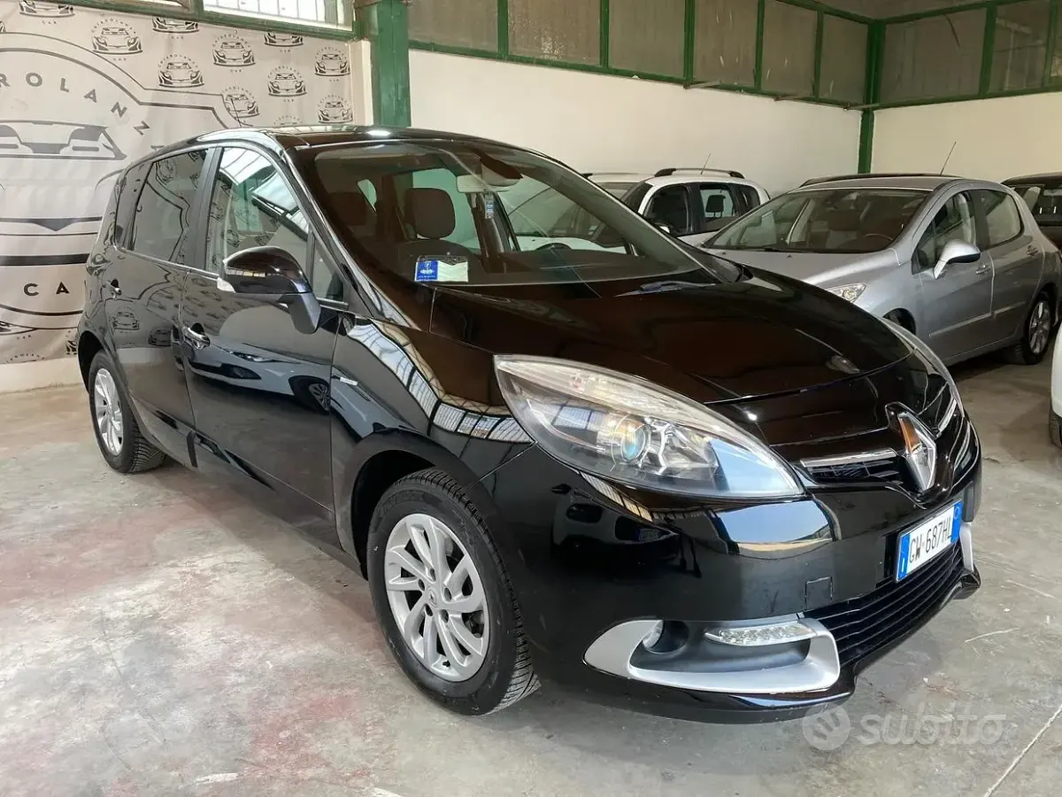 Usata Renault Scénic III LIMITED 110 CV (80 kW) 2014 Nero Monovolume