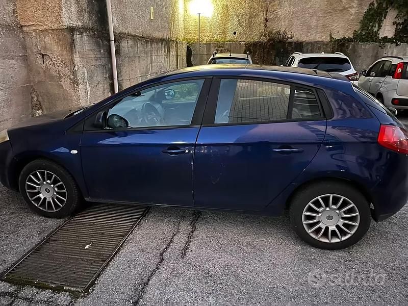 Usata Fiat Bravo 2009 Blu Utilitaria