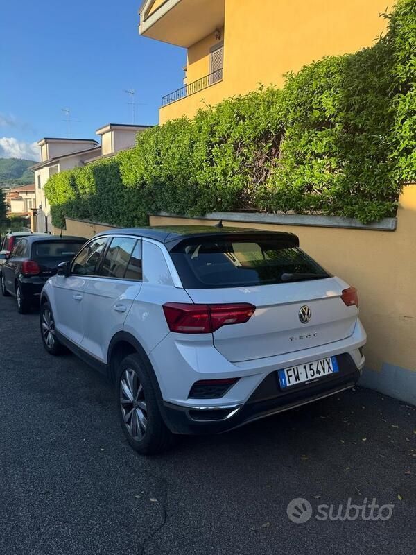 Usata VW T-Roc Advance 116 CV (85 kW) 2019 Grigio SUV