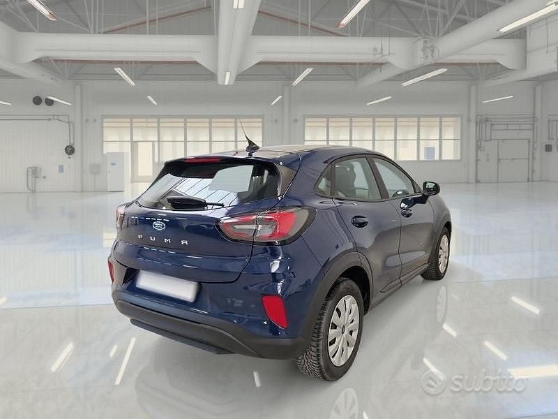 Usata Ford Puma 120 CV (88 kW) 2021 Blu SUV