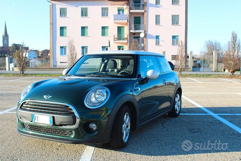 Usata Mini ONE 75 CV (55 kW) 2016 Verde Utilitaria