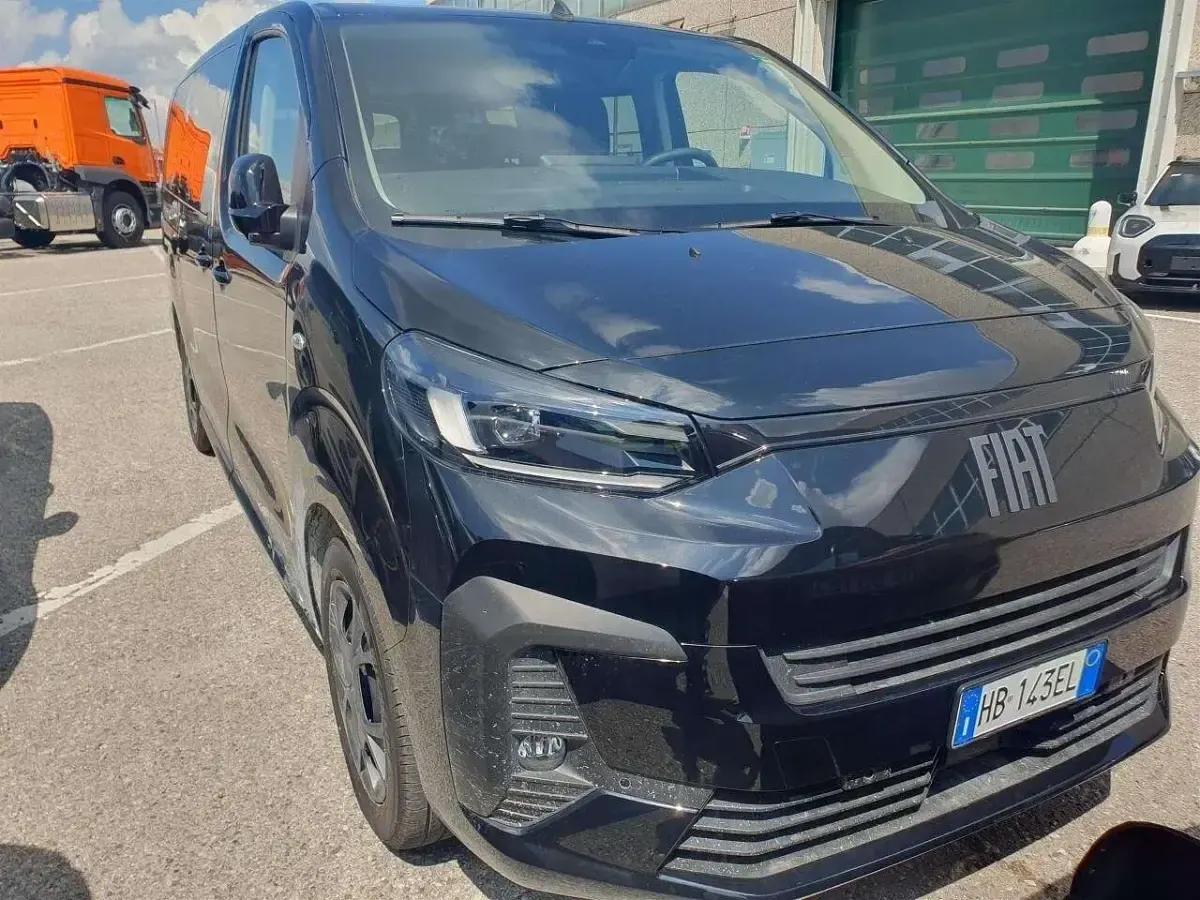 Nuova Fiat Ulysse 130 kW (177 CV) 2025 Nero Monovolume