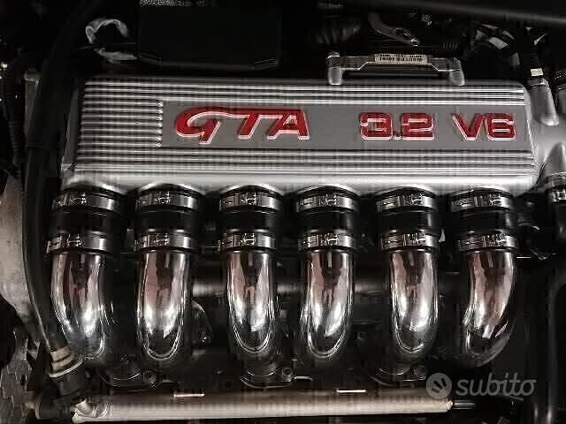 Usata Alfa Romeo 147 GTA 252 CV (185 kW) 2002 Nero Utilitaria