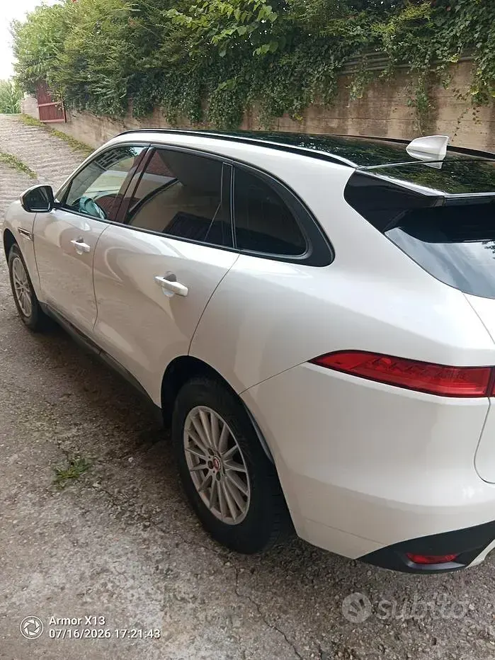 Usata Jaguar F-Pace 163 CV (119 kW) 2018 Bianco SUV