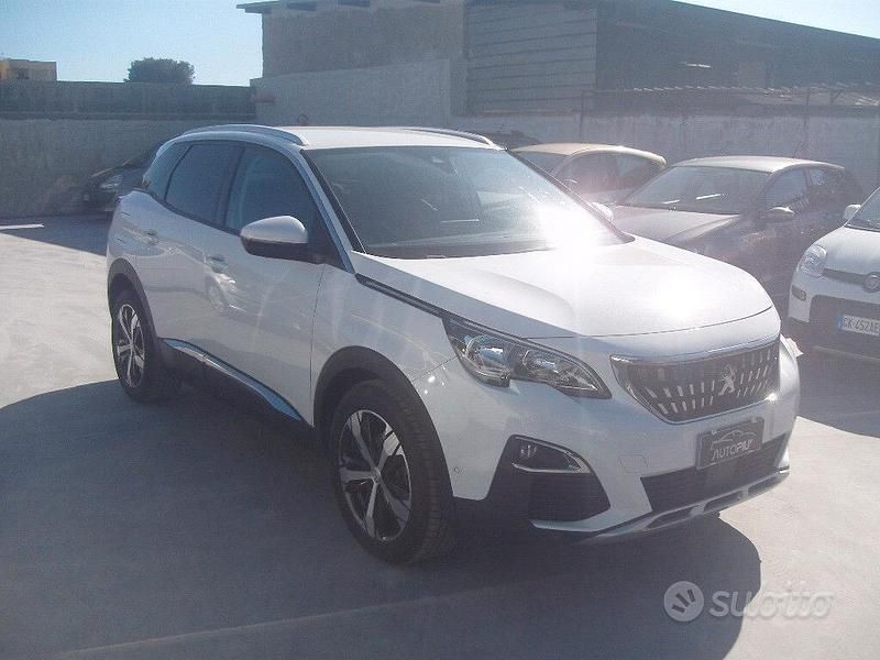 Usata Peugeot 3008 Allure 120 CV (88 kW) 2018 Bianco SUV