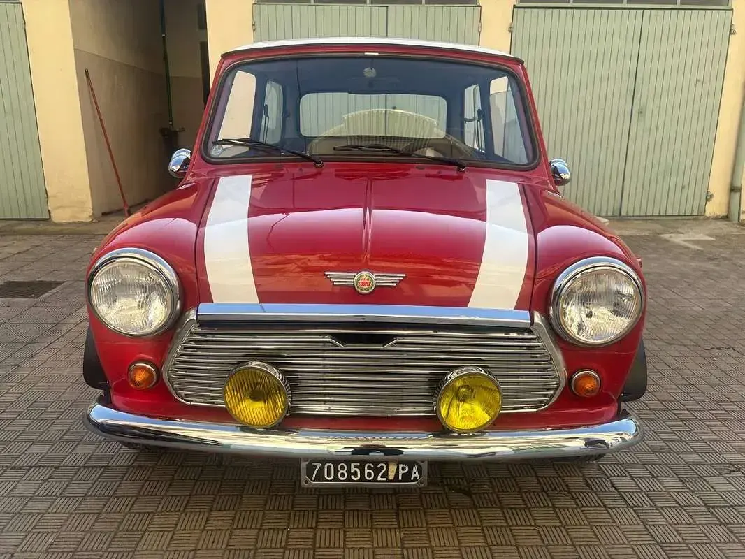 Usata Austin Mini 44 CV (32 kW) 1983 Rosso Berlina