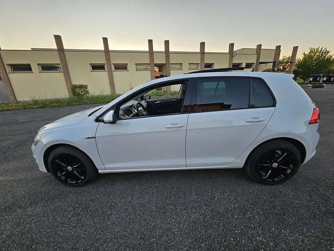 Usata VW Golf VII Comfortline 110 CV (80 kW) 2016 Bianco Berlina