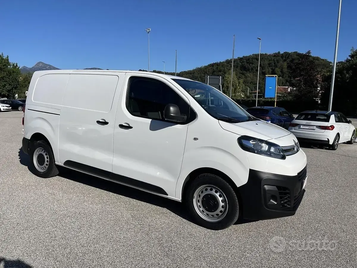 Usata Citroën Jumpy 120 CV (88 kW) 2020 Bianco Monovolume