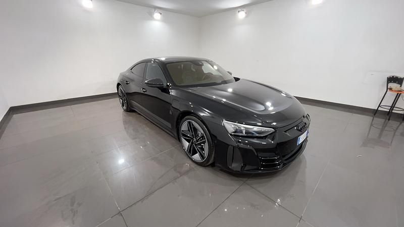Usata Audi e-tron GT quattro Ambiente 11 kW (15 CV) 2021 Nero mito metallizzato Berlina