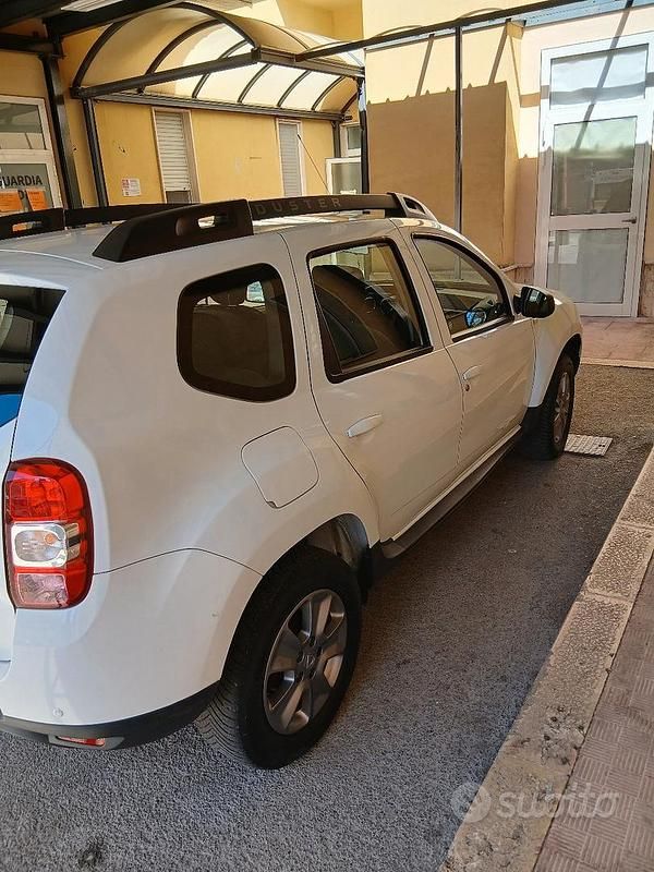 Usata Dacia Duster 2014 Bianco SUV