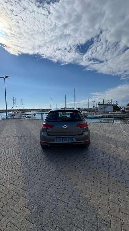 Usata VW Golf VII Trendline 105 CV (77 kW) 2013 Grigio Berlina