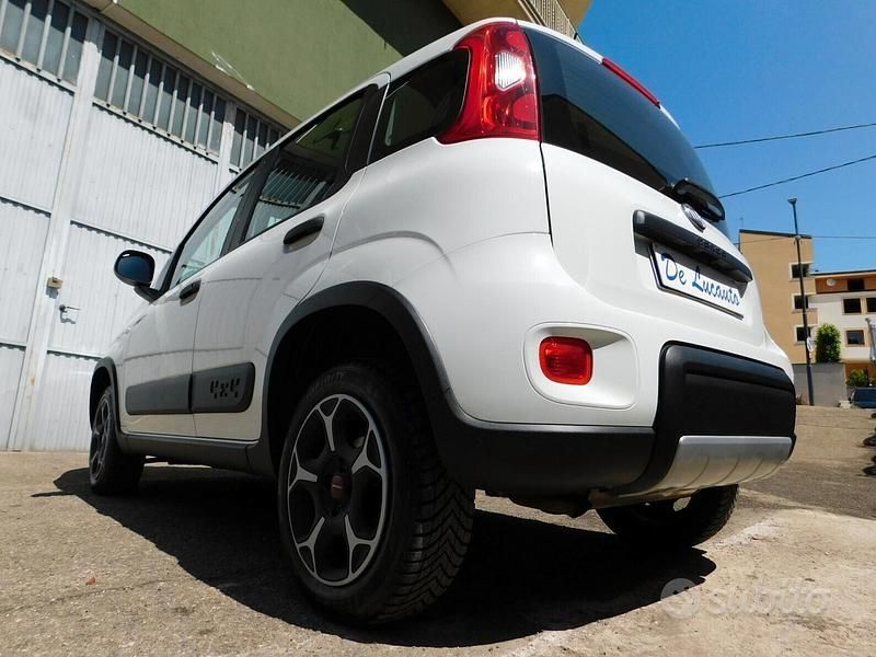 Usata Fiat Panda 4x4 86 CV (63 kW) 2020 Bianco Utilitaria