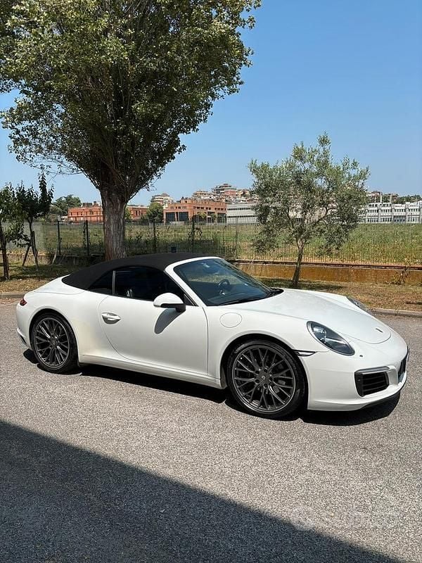 Usata Porsche 911 320 CV (235 kW) 2016 Bianco Cabrio