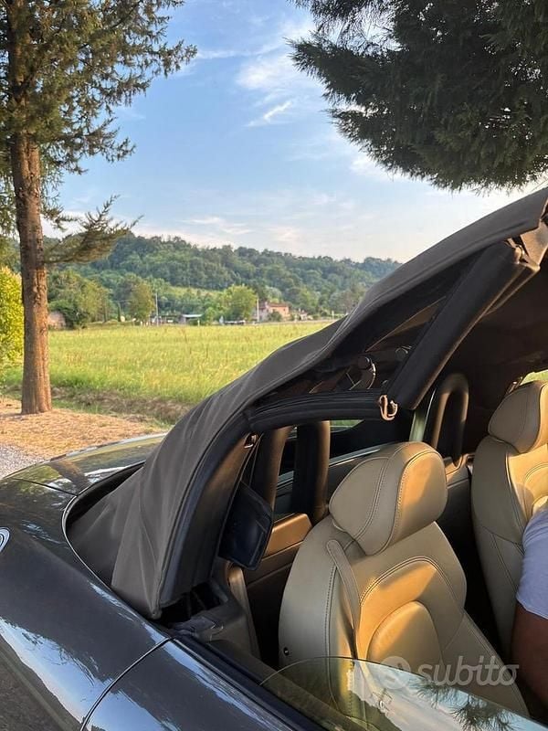 Usata Audi TT 170 CV (125 kW) 2012 Cabrio