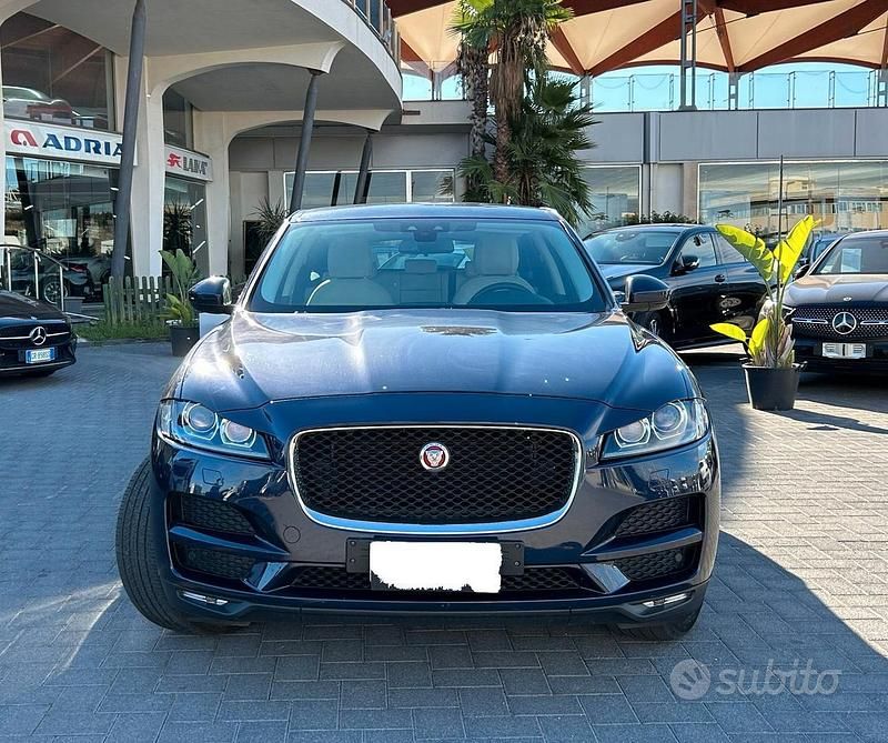 Usata Jaguar F-Pace 180 CV (132 kW) 2016 Blu SUV
