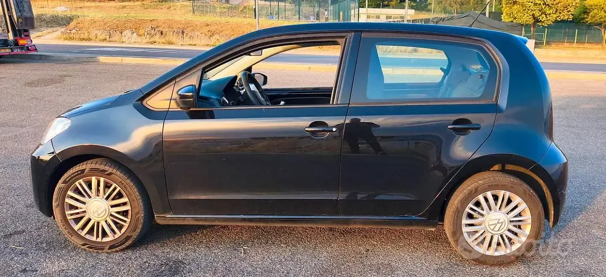 Usata VW up! 68 CV (50 kW) 2020 Nero Utilitaria