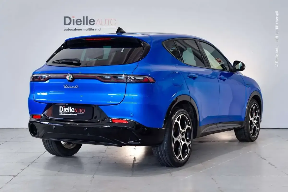 Usata Alfa Romeo Tonale Veloce 160 CV (117 kW) 2024 Blu misano SUV