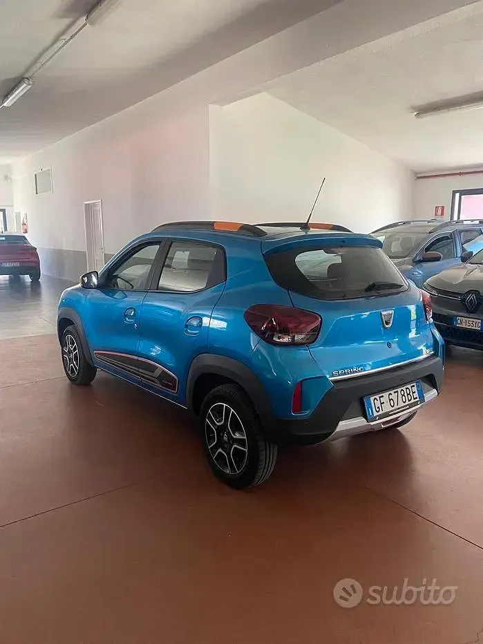 Usata Dacia Spring Business 19 kW (26 CV) 2022 Blu Utilitaria