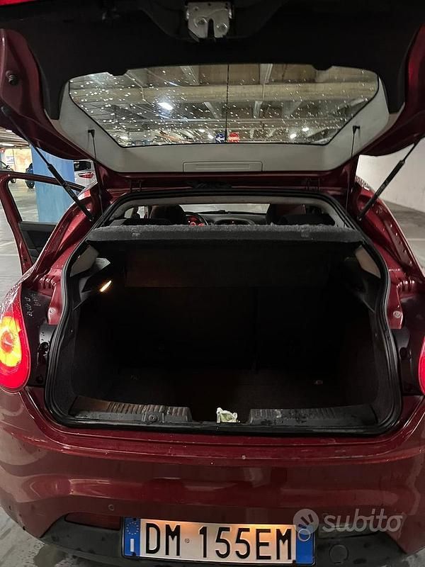 Usata Fiat Bravo Emotion 105 CV (77 kW) 2008 Rosso Utilitaria