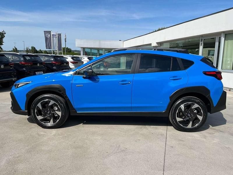 Usata Subaru Crosstrek Style 136 CV (100 kW) 2024 Blu/azzurro SUV