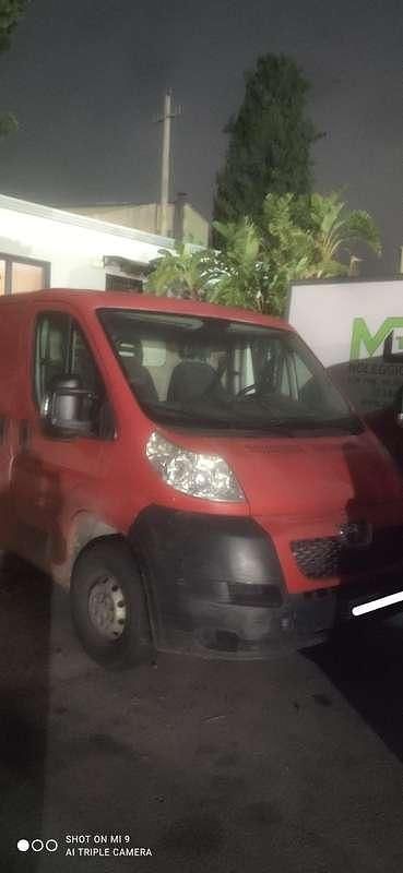 Usata Peugeot Boxer 131 CV (96 kW) 2015 Rosso Furgone
