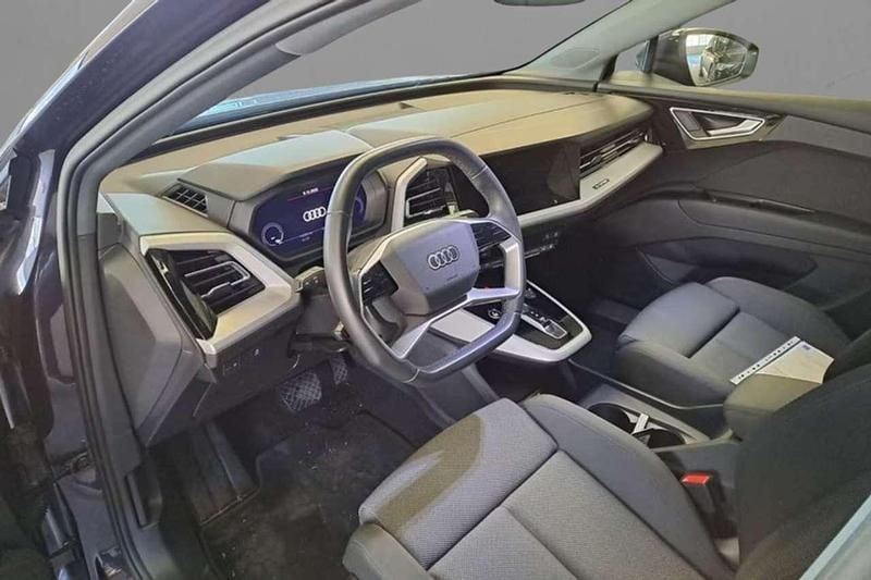 Usata Audi Q4 e-tron Business 210 kW (286 CV) 2025 Lilla SUV