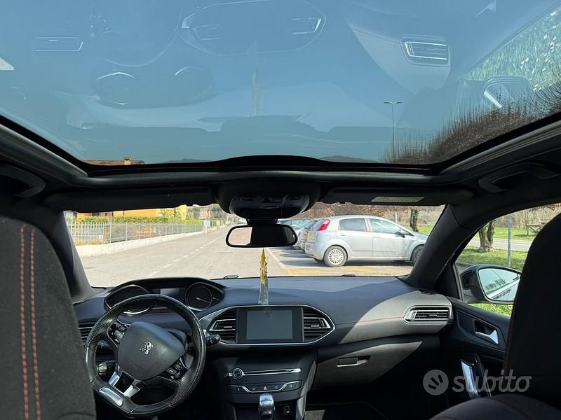 Usata Peugeot 308 GT-line 130 CV (95 kW) 2019 Nero Station wagon