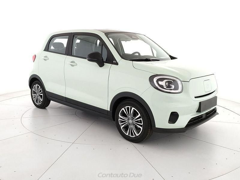Nuova Leapmotor T03 69 kW (95 CV) 2025 Mint green Utilitaria