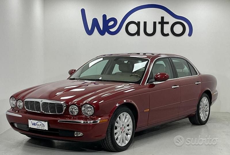 Usata Jaguar XJ Sovereign 298 CV (219 kW) 2003 Rosso Berlina