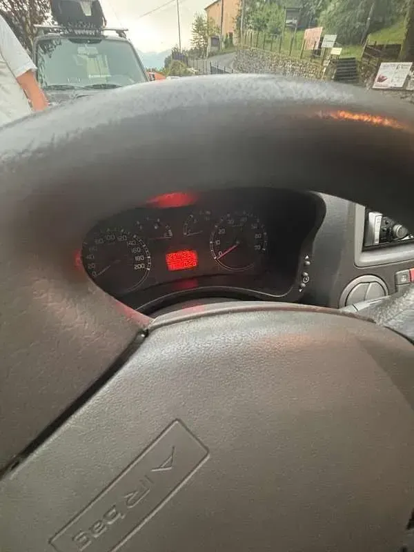 Usata Fiat Panda Active 60 CV (44 kW) 2006 Giallo Utilitaria