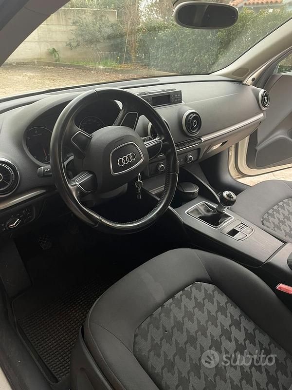 Usata Audi A3 110 CV (80 kW) 2015 Berlina