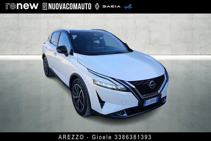 Usata Nissan Qashqai Tekna 140 CV (102 kW) 2022 Bianco SUV