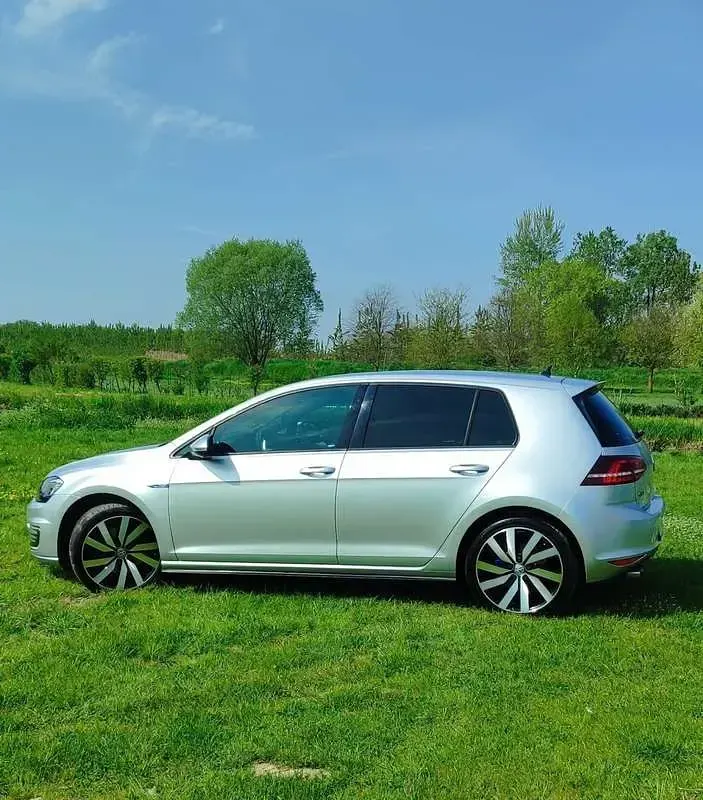 Usata VW Golf VII GTE 150 CV (110 kW) 2016 Berlina