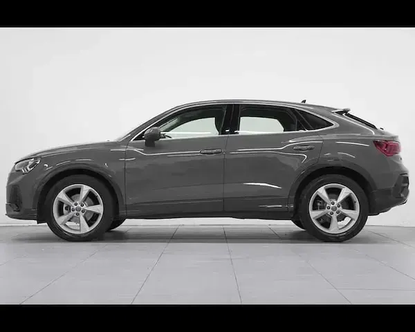 Usata Audi Q3 Sportback Business Plus 150 CV (110 kW) 2020 Grigio chronos metallizzato SUV
