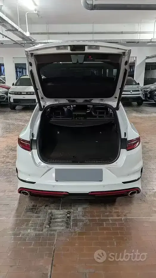 Usata Kia ProCeed GT 204 CV (150 kW) 2022 Bianco Station wagon
