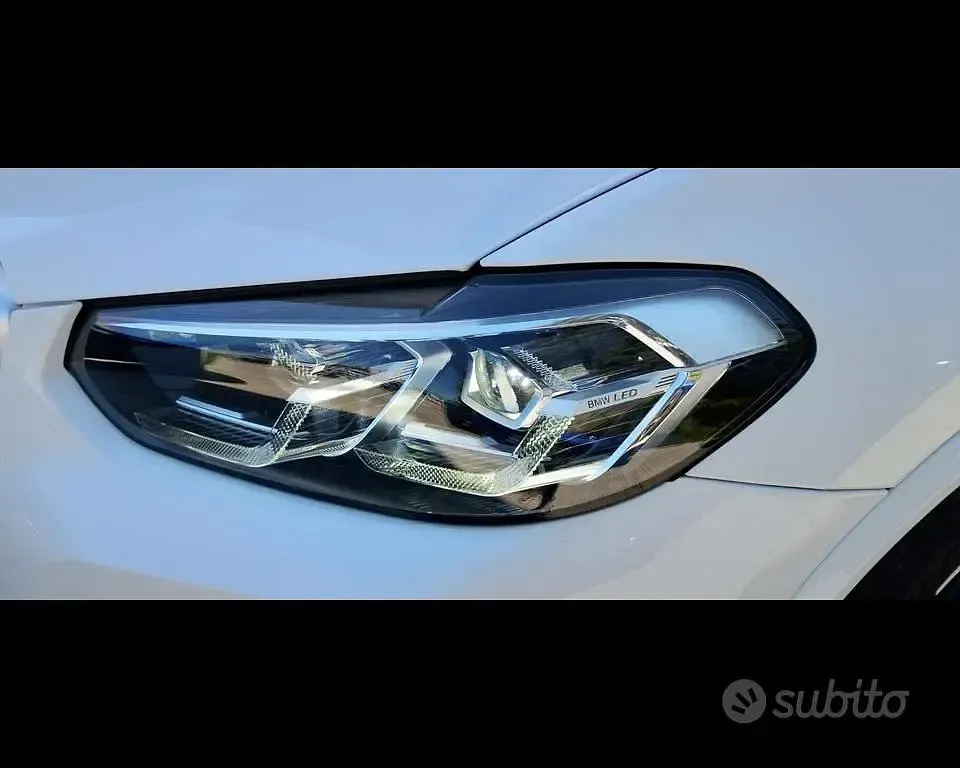 Usata BMW X4 M Sport 190 CV (139 kW) 2021 Alpin white pastello SUV